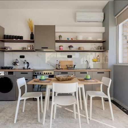 Loft With Private Parking Daire Atina Dış mekan fotoğraf